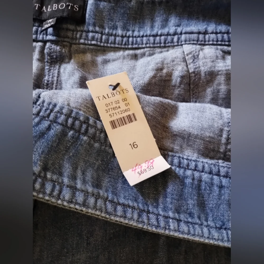 Talbots Linen Cotton Blend Size 16 Shorts Adj Length Zip/Button Closure NWT